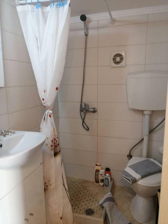 Rodomelo Cute Studio 1 Leonídion Exteriér fotografie